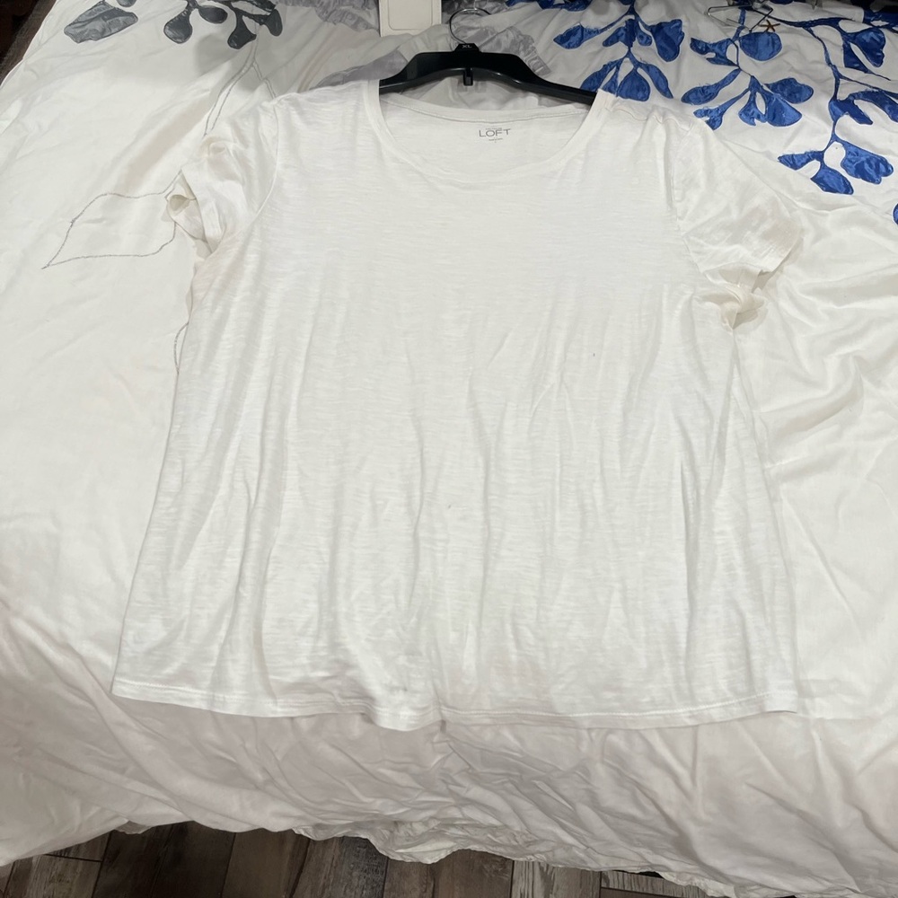 Classic white LOFT Tee